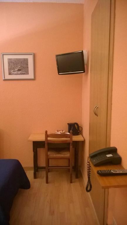 Habitación Doble Económica Pequeña